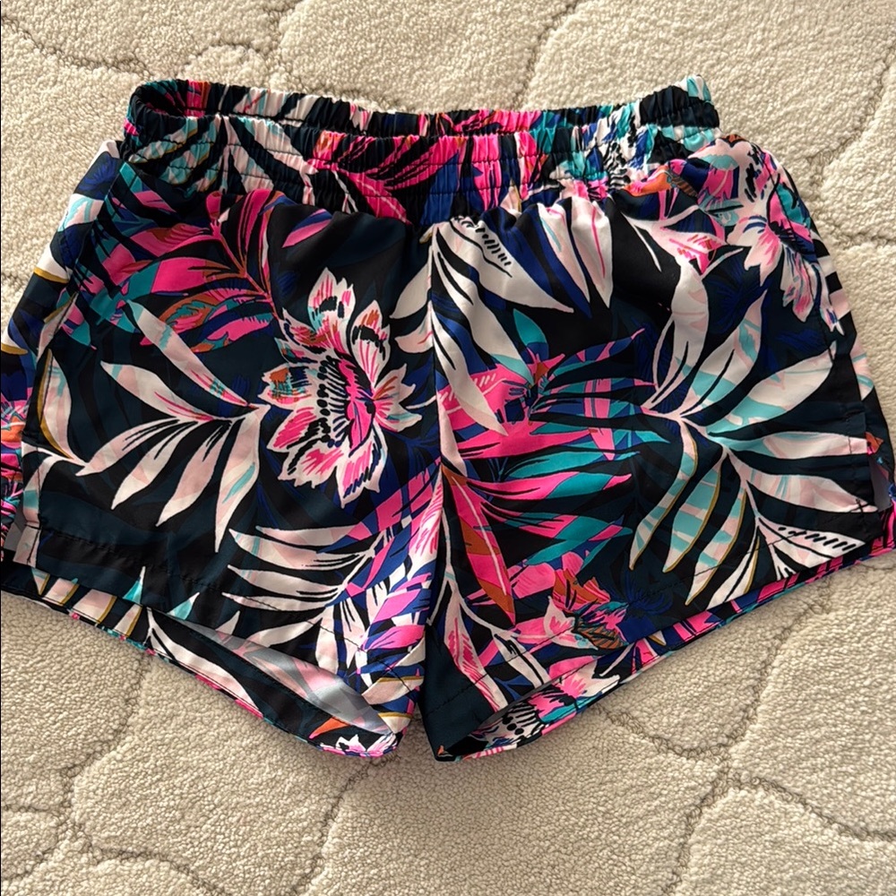 Girls Old Navy Tropical Floral athletic  Shorts